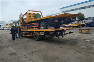 叠彩同城汽车补胎